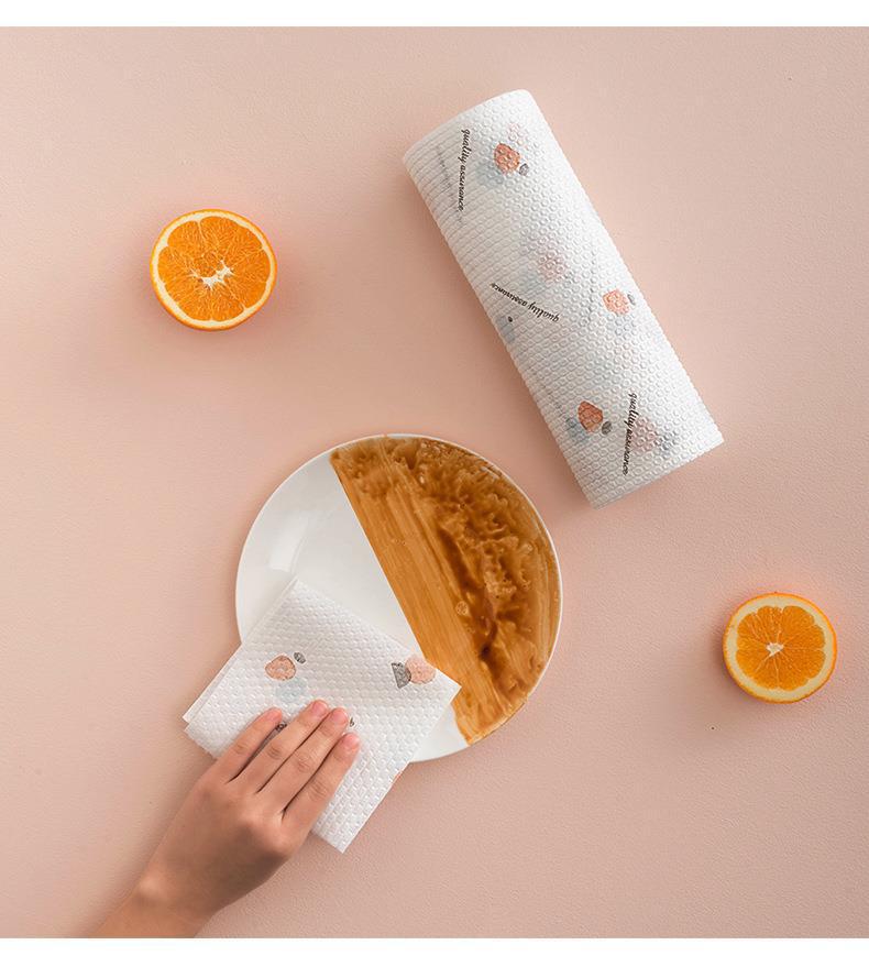 Kitchen disposable cloths—non-linting, oil-resistant, specially designed for kitchen use; pull-out paper towels suitable for both dry and wet cleaning, ideal for lazy users.