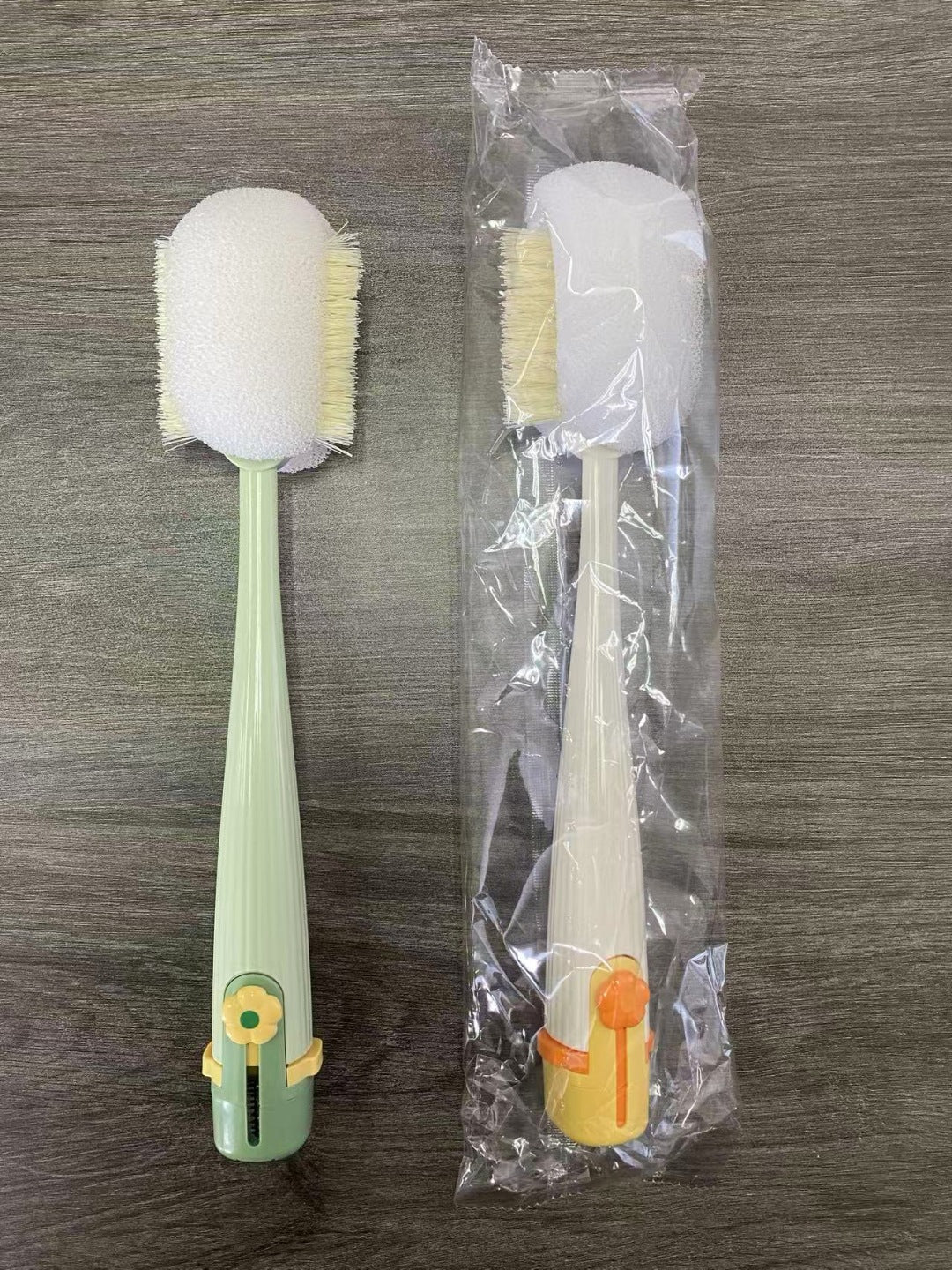 Five-in-one cup brush — a long-handled, multifunctional cleaning tool for water bottles, thermoses, and baby bottles.