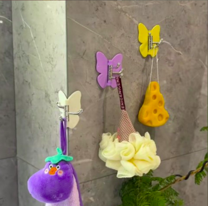 Rotatable Butterfly Triple Hook – Multi-functional, Heavy-Duty Adhesive Hook for Kitchen & Bathroom Use
