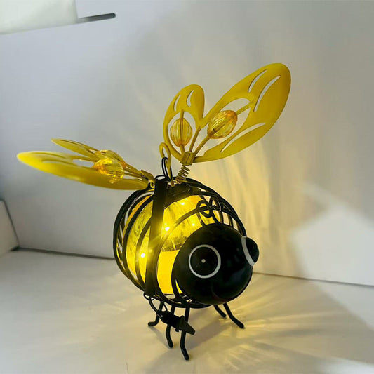🌙🍃🪴 LIMITED-TIME 50% OFF! Hanging Solar Bee Light – Warm Amber Glow. Flicker-Free. Perfect for Garden Parties. Camping. or Kids' Rooms – Spread Joy Day and Night 🌞🌜